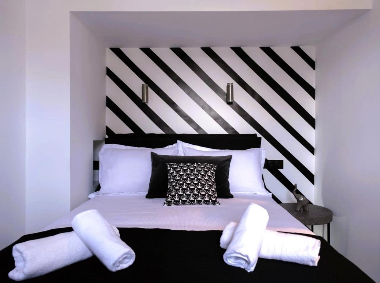 Essel Noir - A Hidden Gem With A Magnificent Acropolis View Apartamento Atenas Exterior foto
