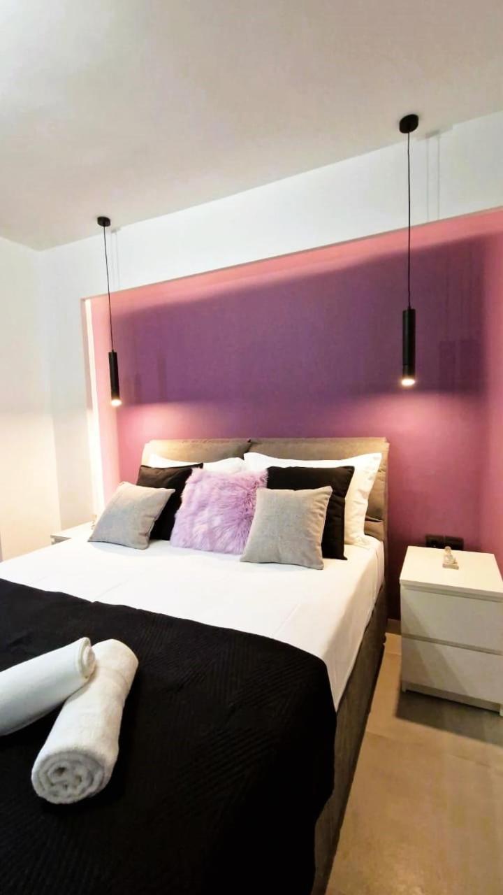 Essel Noir - A Hidden Gem With A Magnificent Acropolis View Apartamento Atenas Exterior foto
